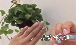 普通指甲油可以用美甲灯烤吗 普通指甲油可以用美甲灯吗