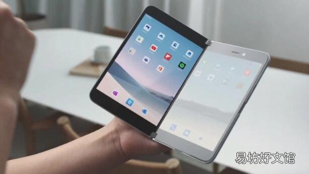 微软刚刚推出运行Android应用的双屏Surface手机