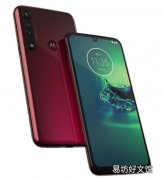Moto G8 Plus配备6.5英寸FHD +水滴缺口显示屏 三合一后置摄像头表面