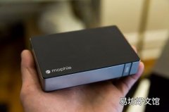 苹果现在正在出售摩尔菲的仿制品