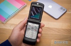 这就是摩托罗拉RAZR V3曾经是世界上最酷的手机的原因