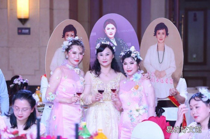 莎蔓莉莎15周年顾客答谢酒会走进重庆