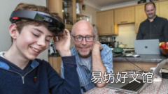 盲人可以在人工智能的帮助下在房间里找到熟悉的面孔