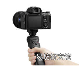 索尼为录像机制作了无线相机手柄