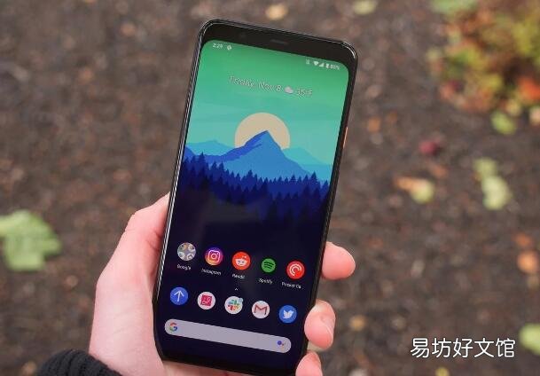谷歌开始向老式手机推出类似Pixel 4的紧凑型助手