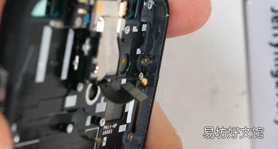 拆解揭示了Google Pixel 4部分由塑料制成