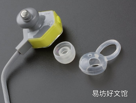 评测FIIL Carat智能运动与iPhone手机选择哪个更好