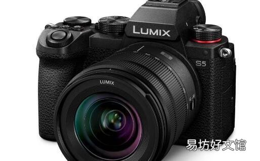 LUMIX S5采用专业技术降低4K无反光镜相机的体积