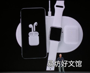 一段新视频展示了AirPower原型机为苹果手表充电