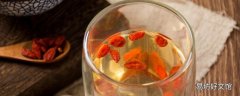 枸杞泡水几次可以换掉 枸杞泡水用多少度的水最好