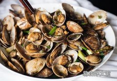 宫寒能吃花甲吗 来月经可以吃花甲吗