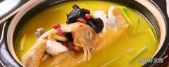 煮鸽子汤跟什么一起煲比较好 鸽子汤的功效与作用