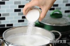 喝牛奶加糖好吗 喝牛奶加糖会胖吗