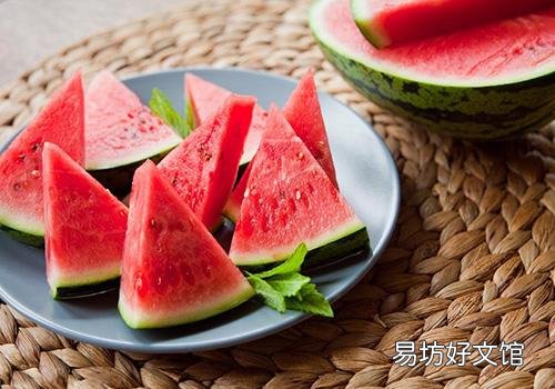 西瓜吃多了大便红色吗 什么人吃西瓜容易大便红色