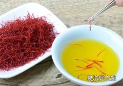 藏红花和什么一起泡水好 搭配菊花、蜂蜜、枸杞！