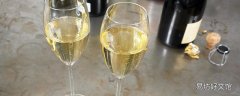 白葡萄酒可以做热红酒吗 白葡萄酒加热后度数会改变吗