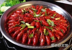 小龙虾哪些部位不能吃 小龙虾什么人不适合吃