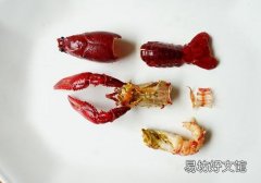 麻辣小龙虾怎么吃图解 小龙虾不能吃的部位