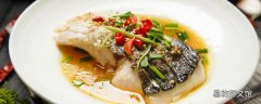鱸魚里面發黃怎么回事 鱸魚發黃還能吃嗎