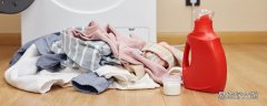 衣服染石榴汁洗不掉怎么办 石榴汁弄到白色衣服上怎么办