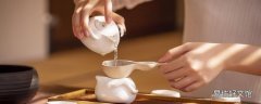 牛蒡茶对男人的作用 牛蒡茶男人能天天喝吗