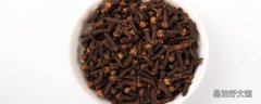 丁香茶每次泡多少克 丁香茶一天最好喝几杯
