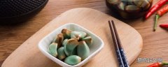 每天都吃腊八蒜对身体有益吗 泡腊八蒜的醋可以吃吗