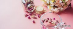 玫瑰花茶发黄了还能喝吗 玫瑰花茶发酸怎么回事