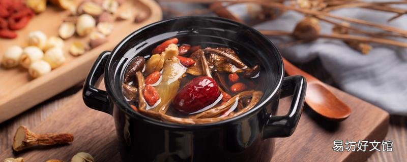 板栗鸡汤的功效与作用 板栗炖鸡汤可以放什么