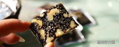 阿膠糕發(fā)霉還能吃嗎 阿膠糕發(fā)霉了重新煮一遍還能吃嗎