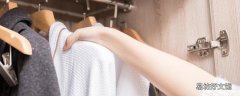 小苏打白醋洗衣服泡多久 小苏打白醋洗衣服的正确方法