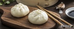 蒸包子不用笼布可以吗 蒸包子刷油还是放笼布