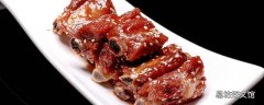 糖醋排骨熬糖注意什么 糖醋排骨要先炸一下吗