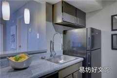 冰箱外壳发烫正常吗 冰箱有难闻的味道怎么办