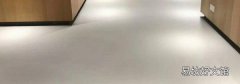 瓷磚被砸了個坑怎么辦