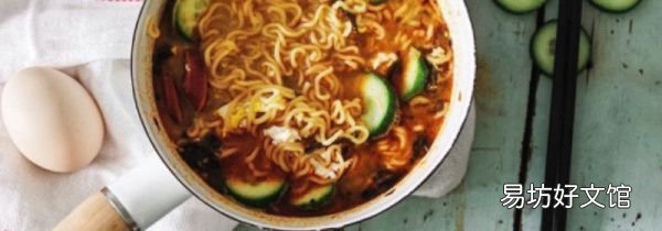 微波炉泡面加鸡蛋做法