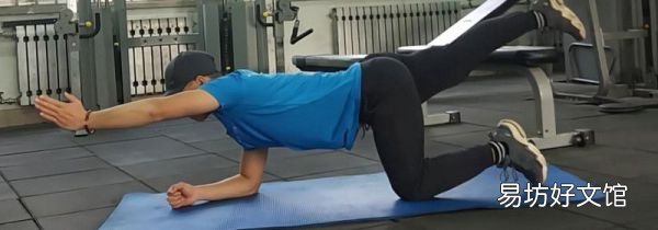 一般男生練腹肌要多久