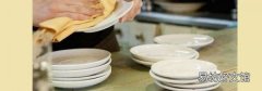 用火碱清洗餐具有毒么