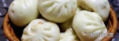 为什么自己做的包子没有外面买的白