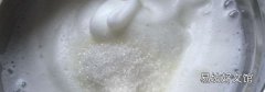 蛋清打不发怎么补救