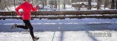深蹲跑步先后顺序