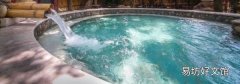 夏天能泡温泉吗