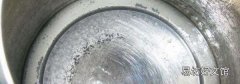 白醋加水去水垢需要煮吗