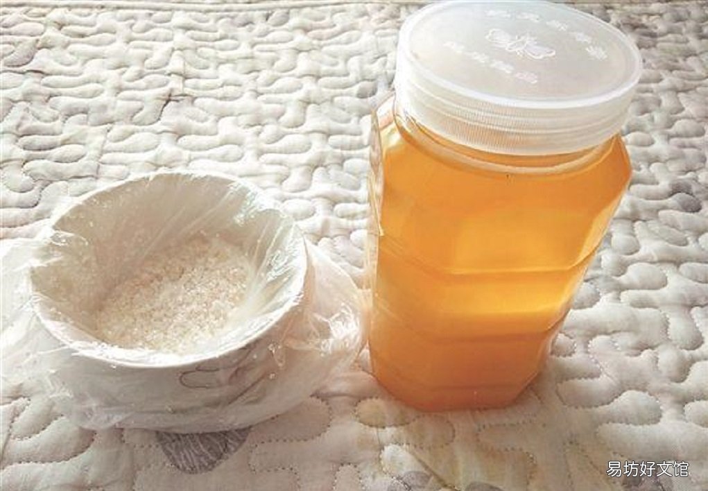蜂蜜比白糖更健康 吃蜂蜜和吃白糖有什么區(qū)別